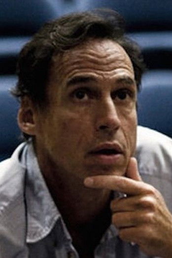 et billede af John Frey