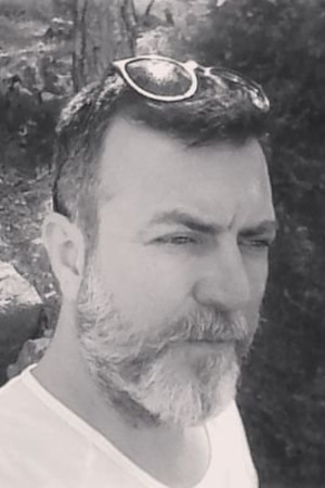 et billede af Cuneyt Yanar