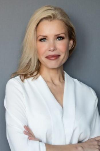 et billede af Melinda Messenger