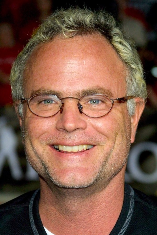 et billede af Stephen Herek