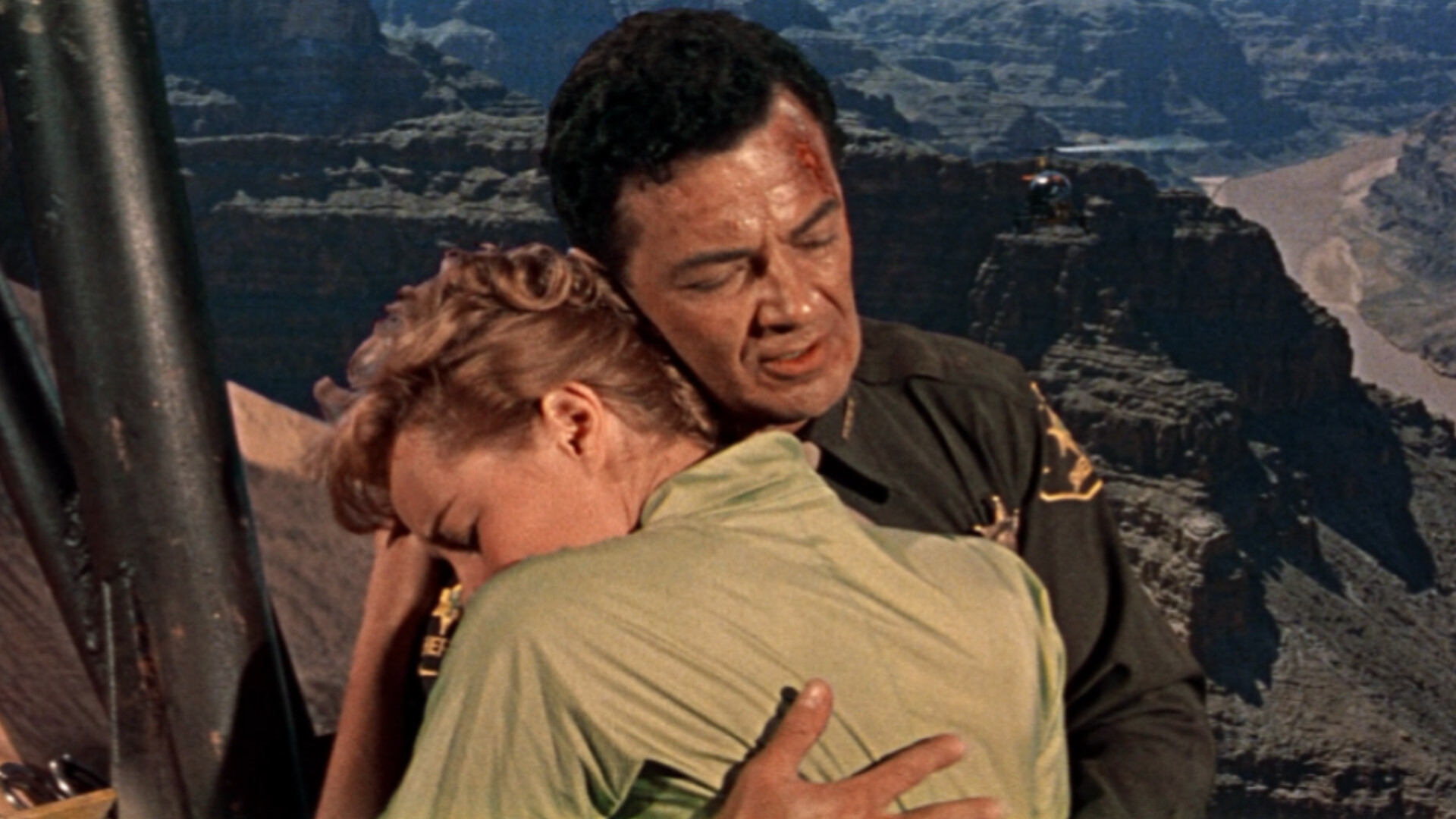 Edge of Eternity (1959)