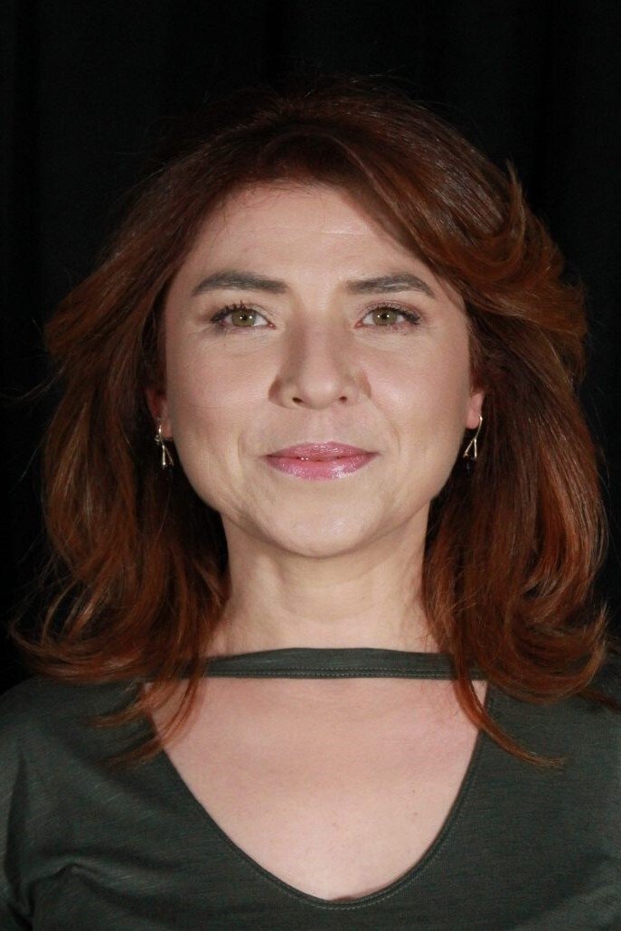 Berna Konur's picture in the cast