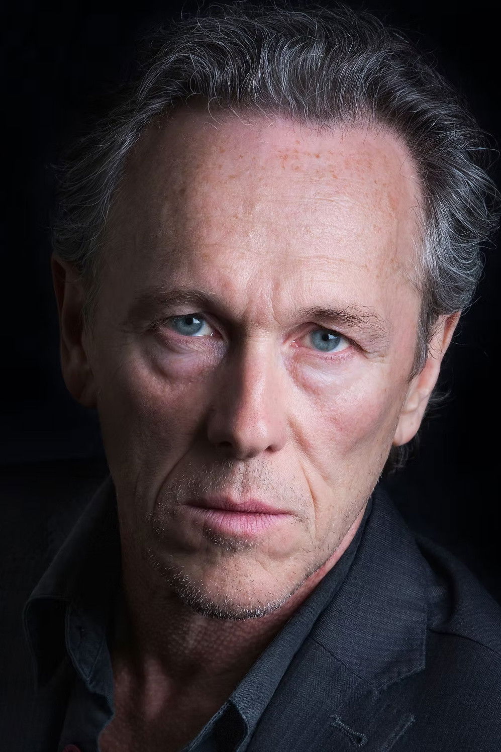 et billede af Guy Oliver-Watts