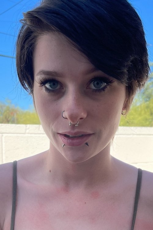 et billede af Kitty Lynn