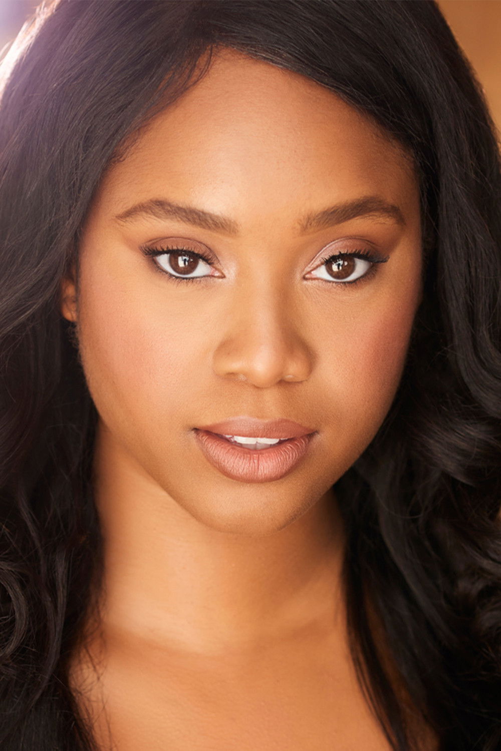 et billede af Maya Brown