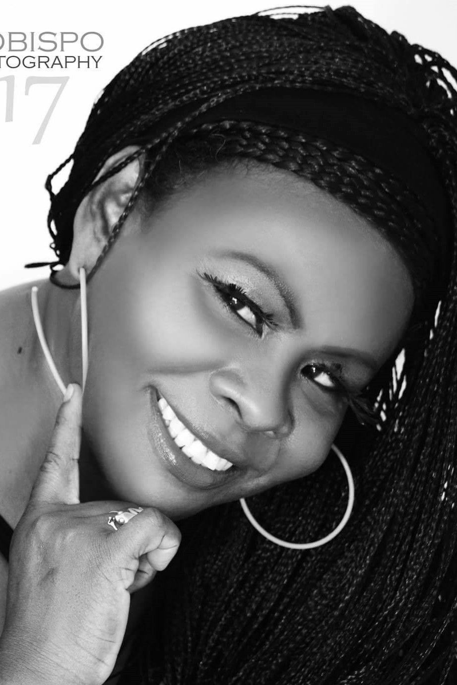 et billede af Whitney Tyson