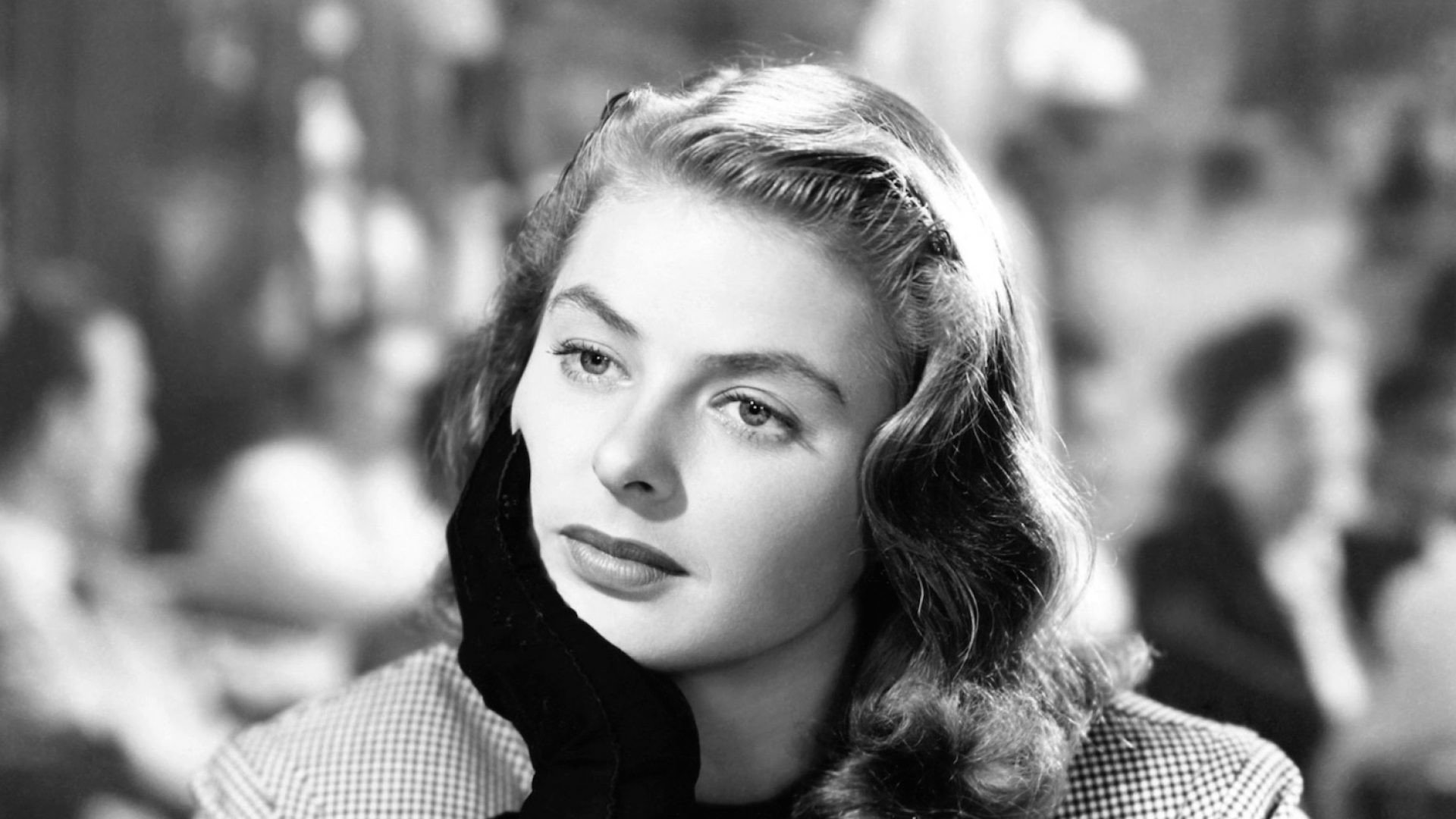 S1E5 · Ingrid Bergman