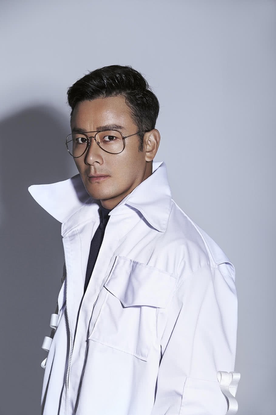 et billede af Liu Mu