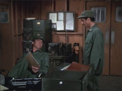 M*A*S*H 4x9