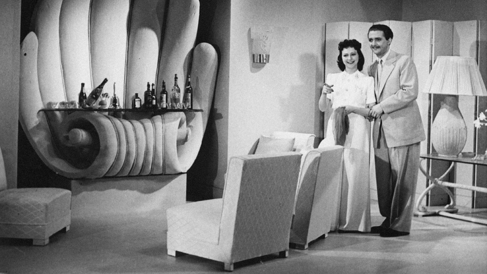 Happiness Is on Its Way (1942)