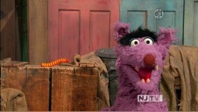 Sesame Street Season 42 :Episode 10  Big Bad Wolf Huffs and Puffs Slimey