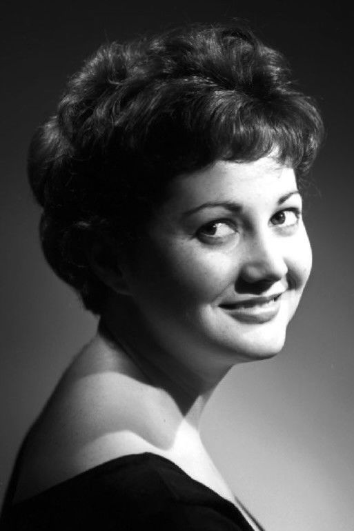 et billede af Louisette Dussault