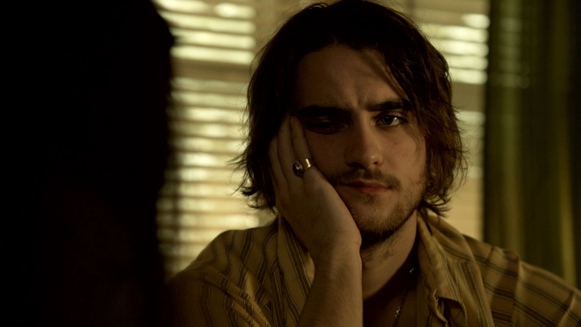 Hemlock Grove: Season 1 - Birth (2013) - (S1E13) - Backdrops — The