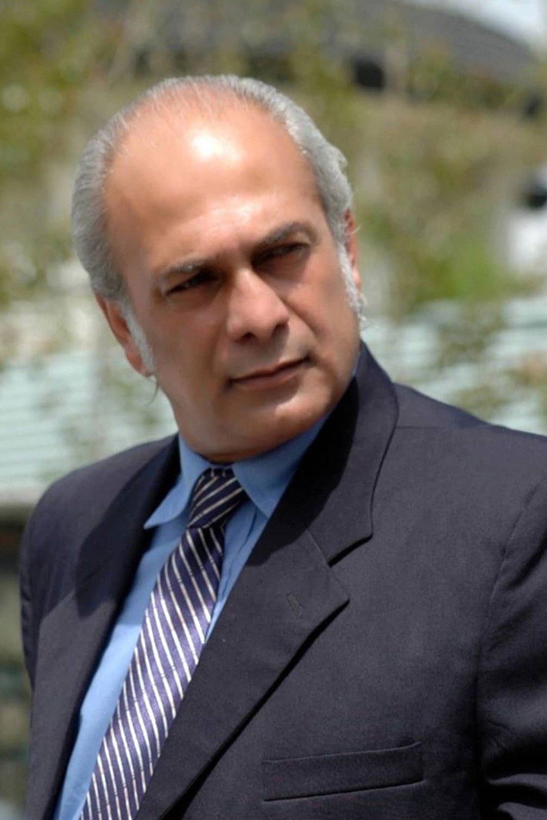 Bahman Dan's picture in the cast
