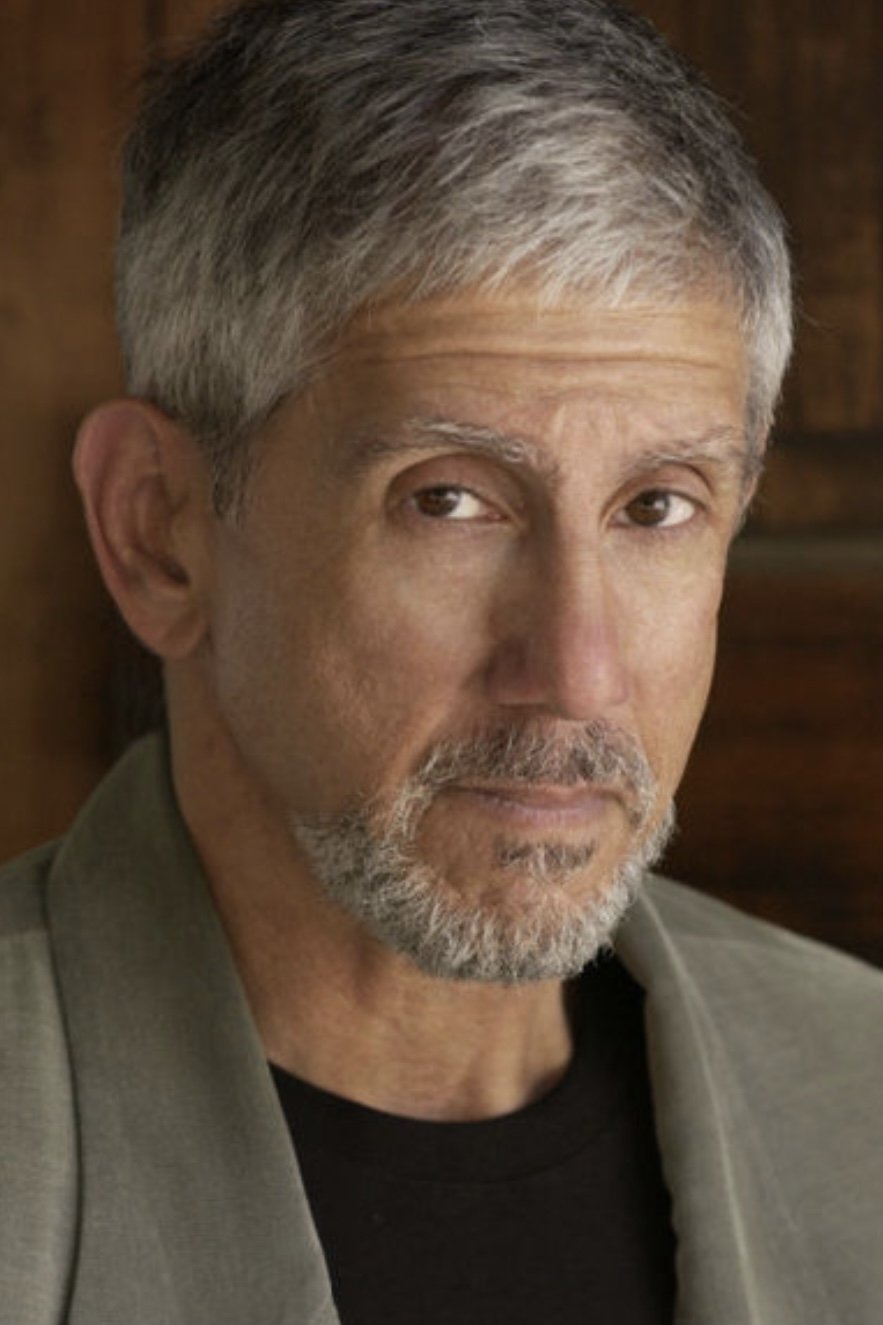 et billede af Howard S. Miller