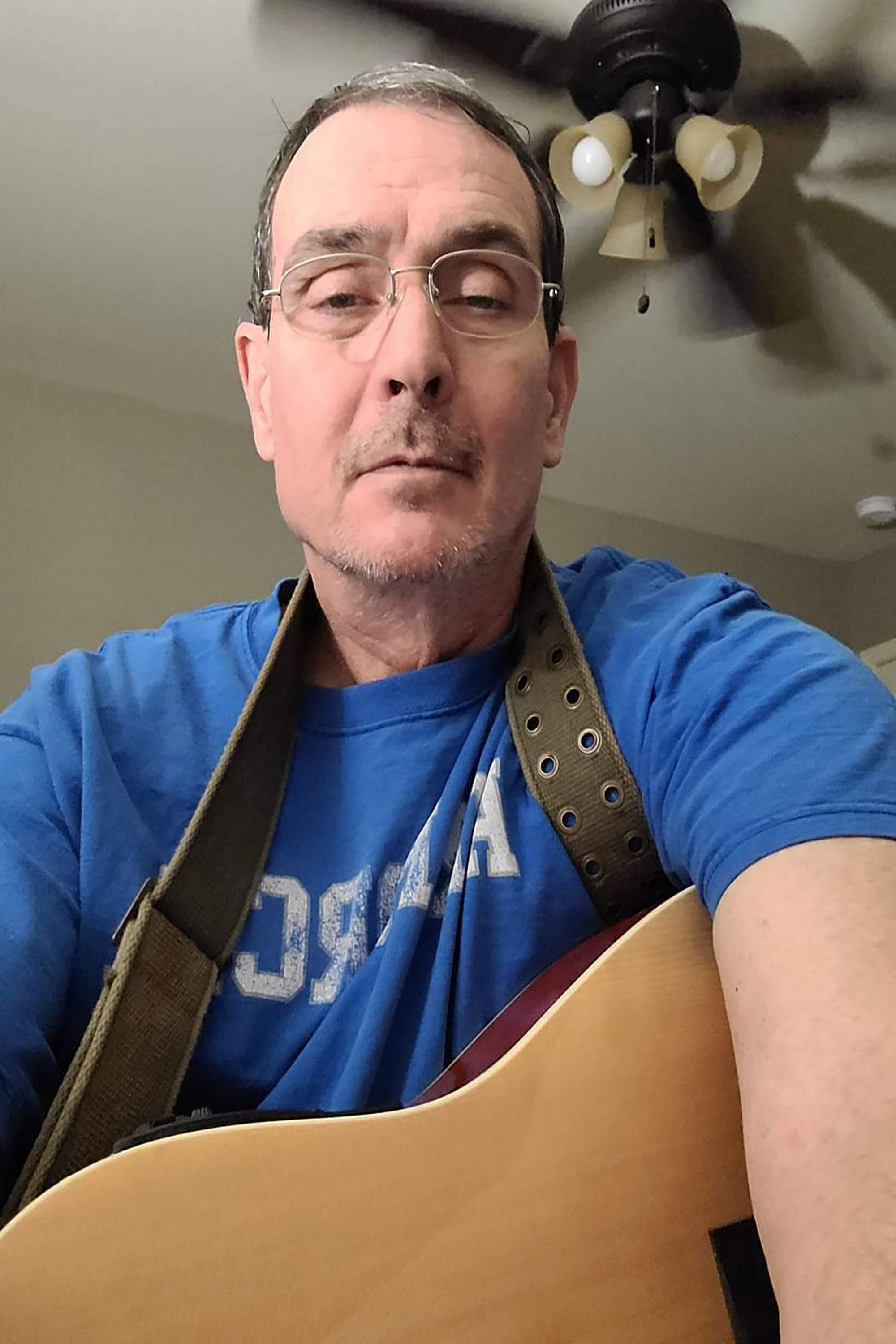 et billede af Jeffrey Simpson