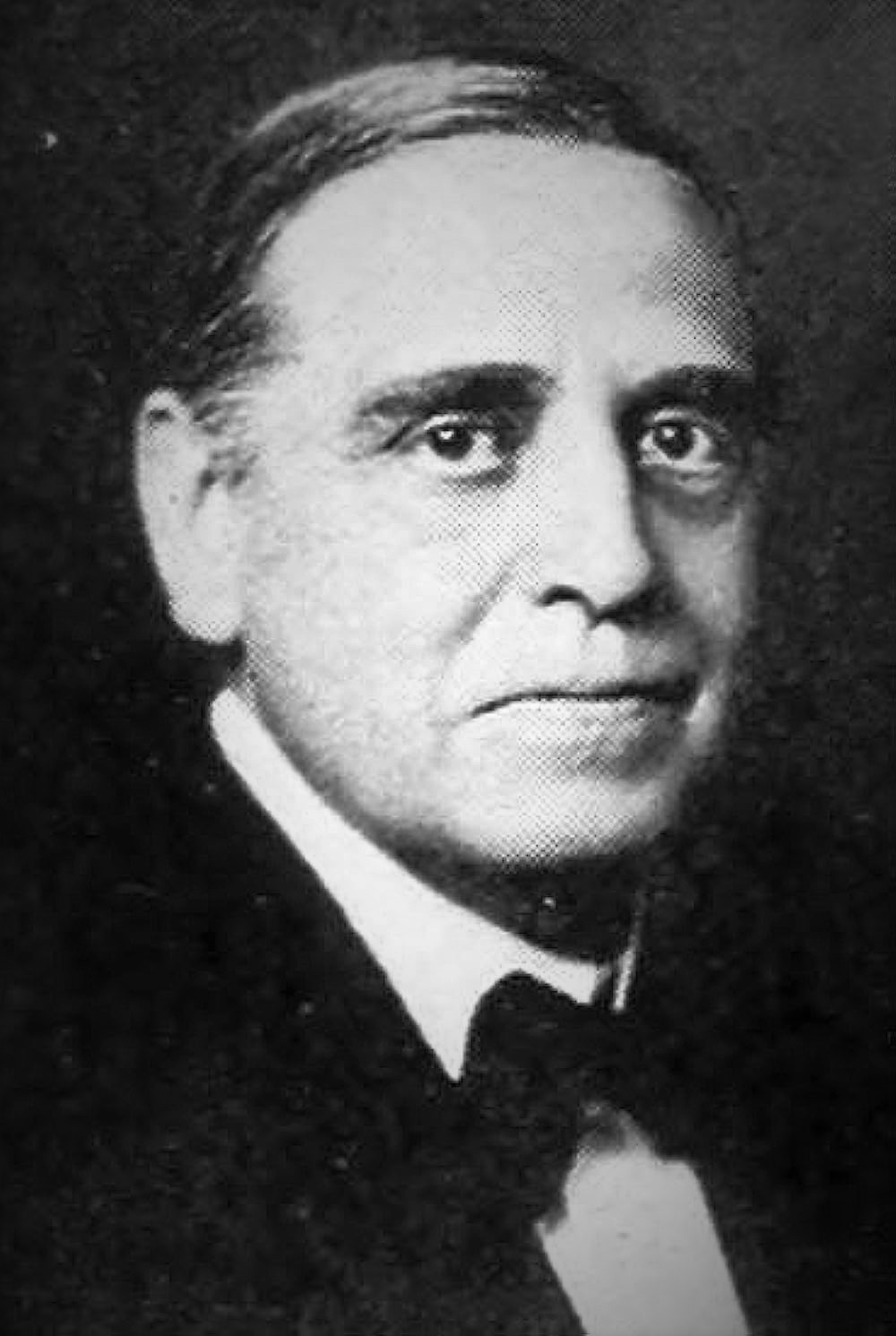 et billede af Edwin B. Tilton