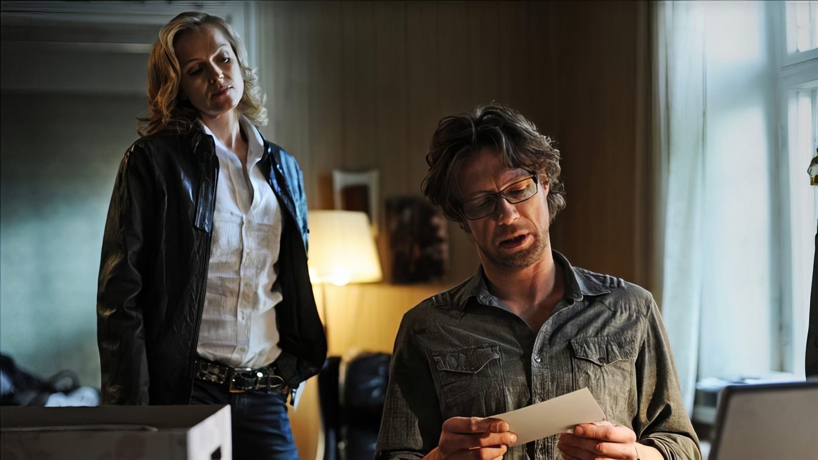 Vares: The Kiss of Evil (2011)
