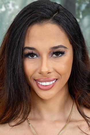 et billede af Kalani Luana