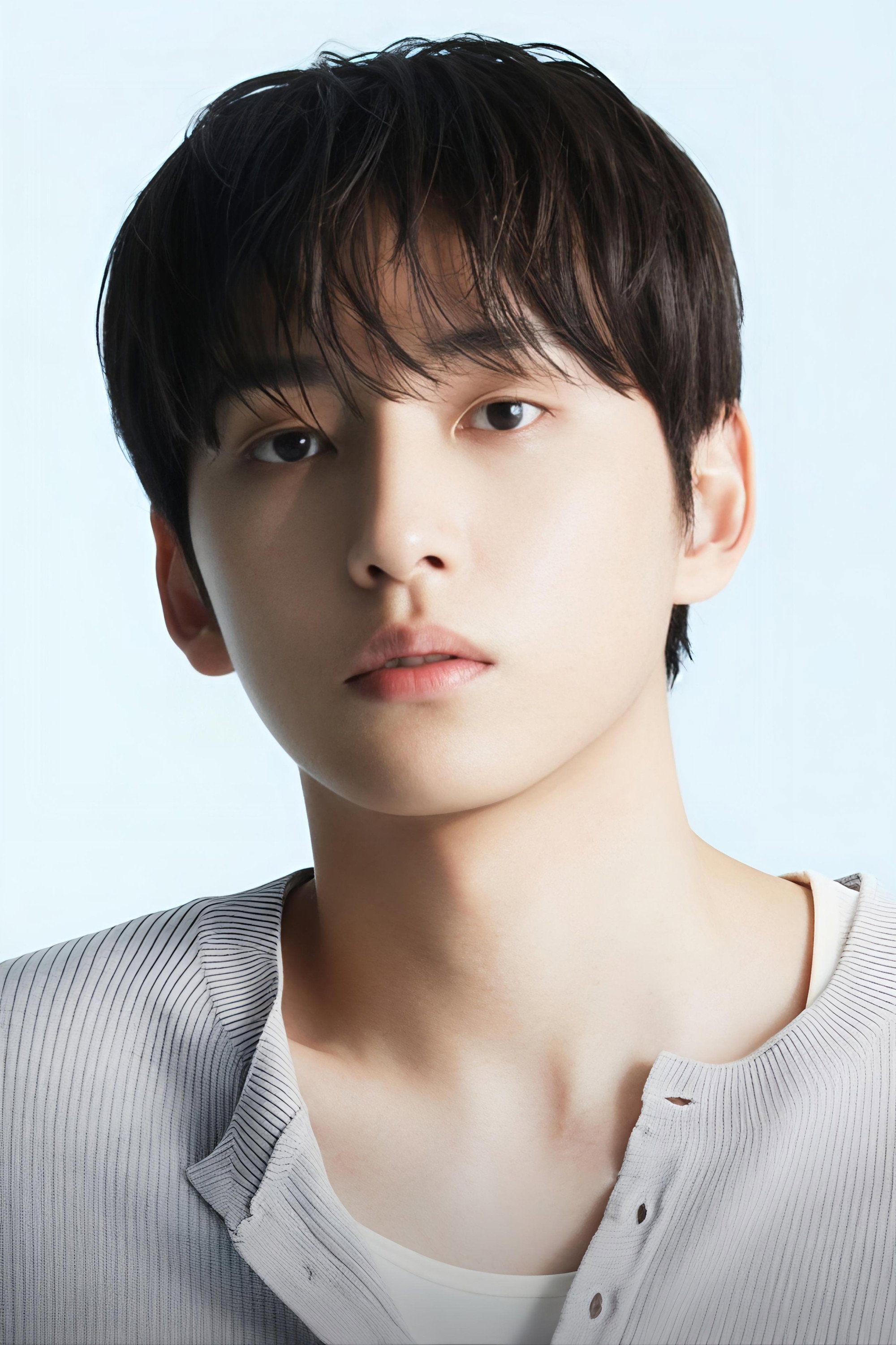 Profile 김동규 with character Yoon Dong-ju