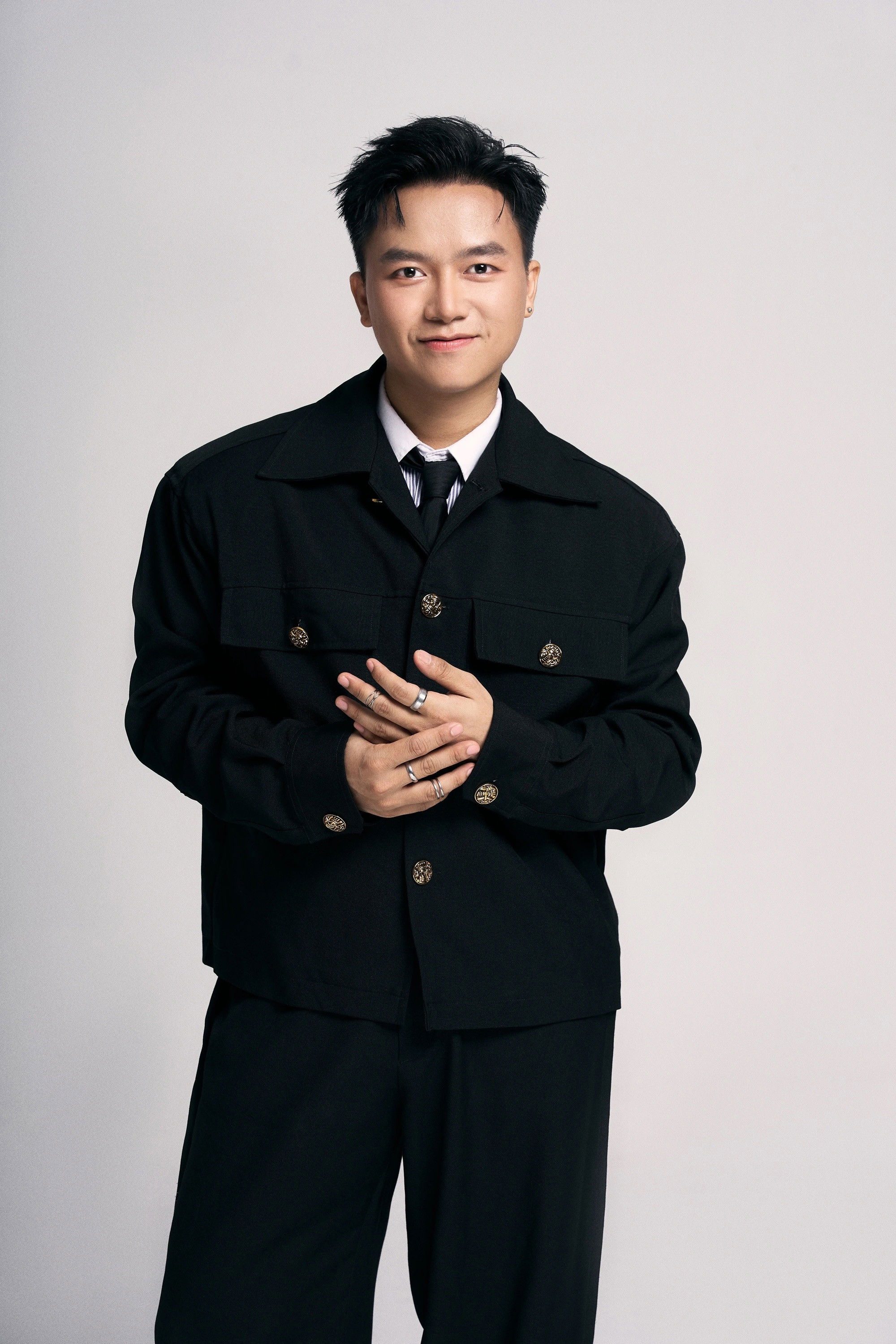 et billede af Bùi Công Nam