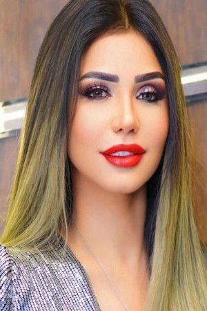 et billede af إيناس عز الدين