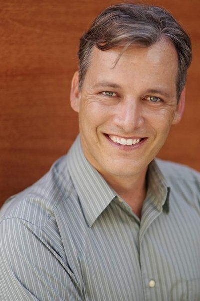 et billede af Scott Broughton