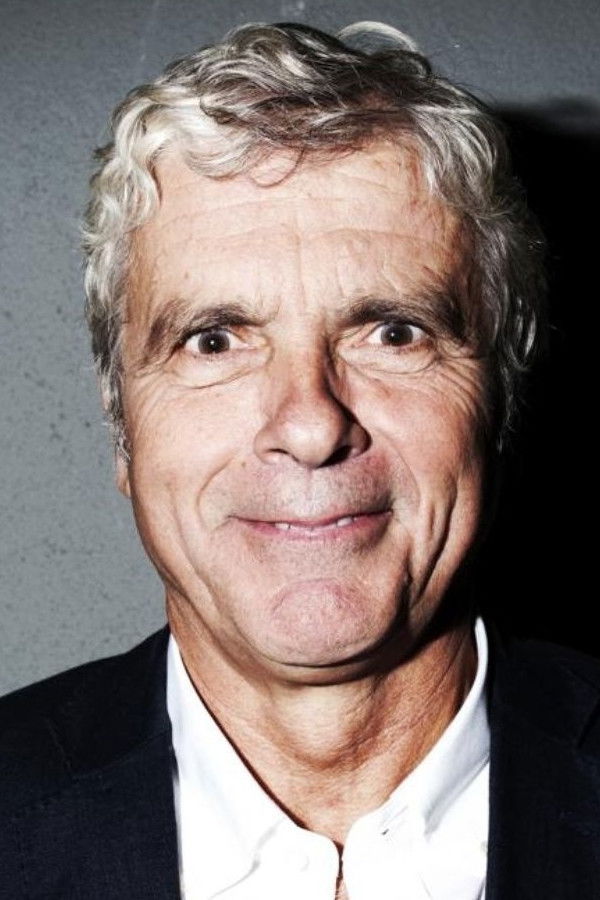 et billede af Claude Sérillon