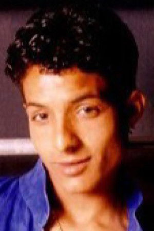 et billede af Camel Adji