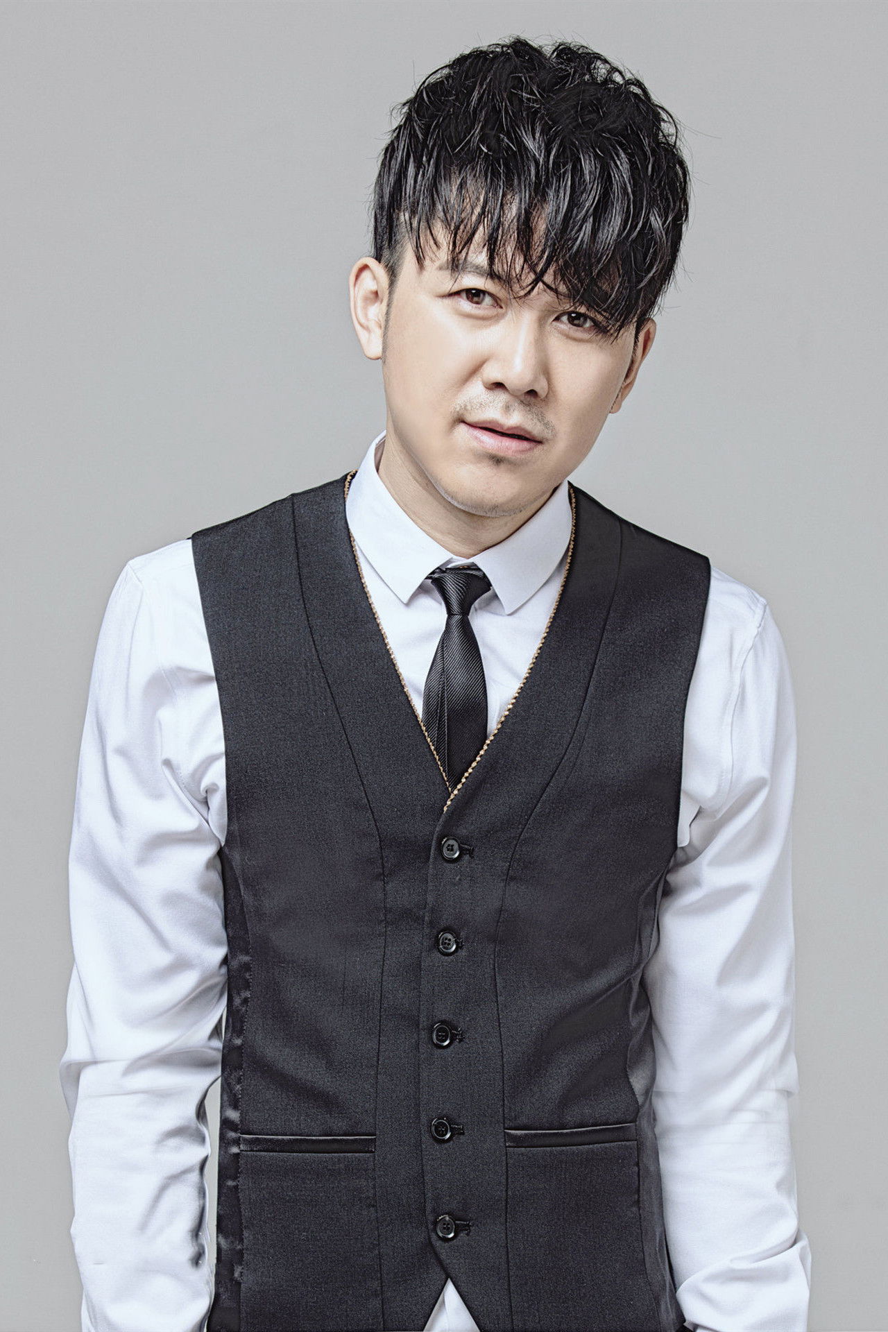 et billede af Gao Jin