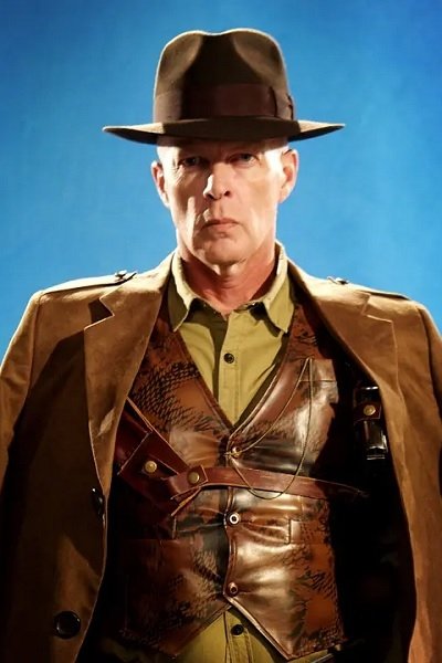 et billede af Warwick Gilles