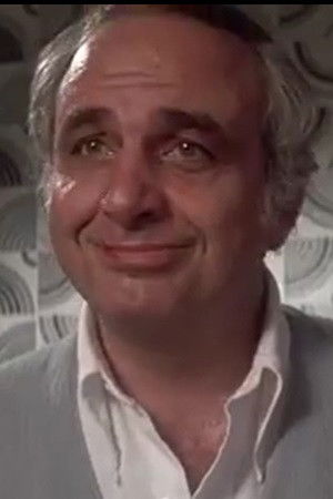 et billede af John P. Rousakis