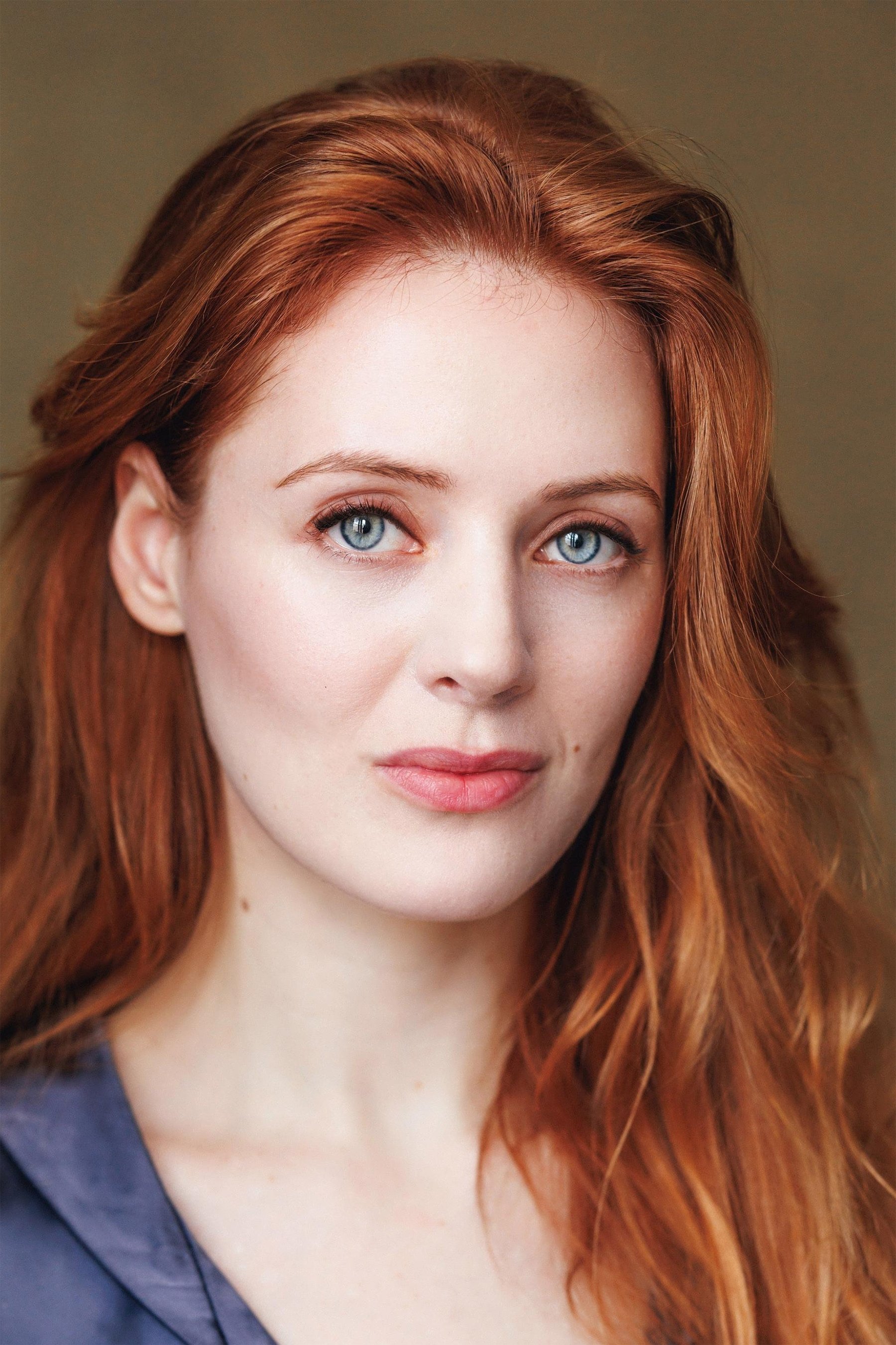 Lydia Helen's picture in the cast