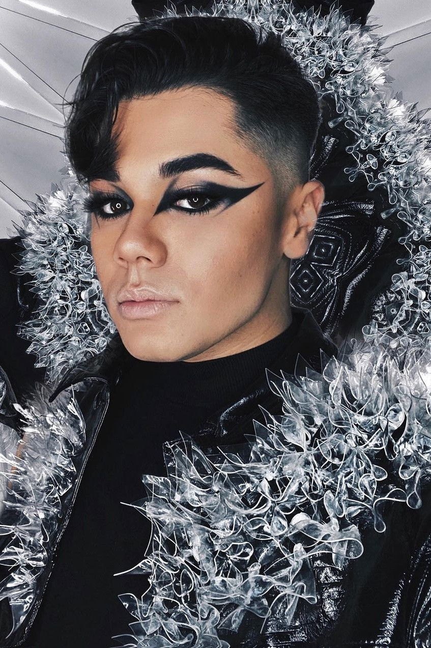 et billede af Sheldon Riley