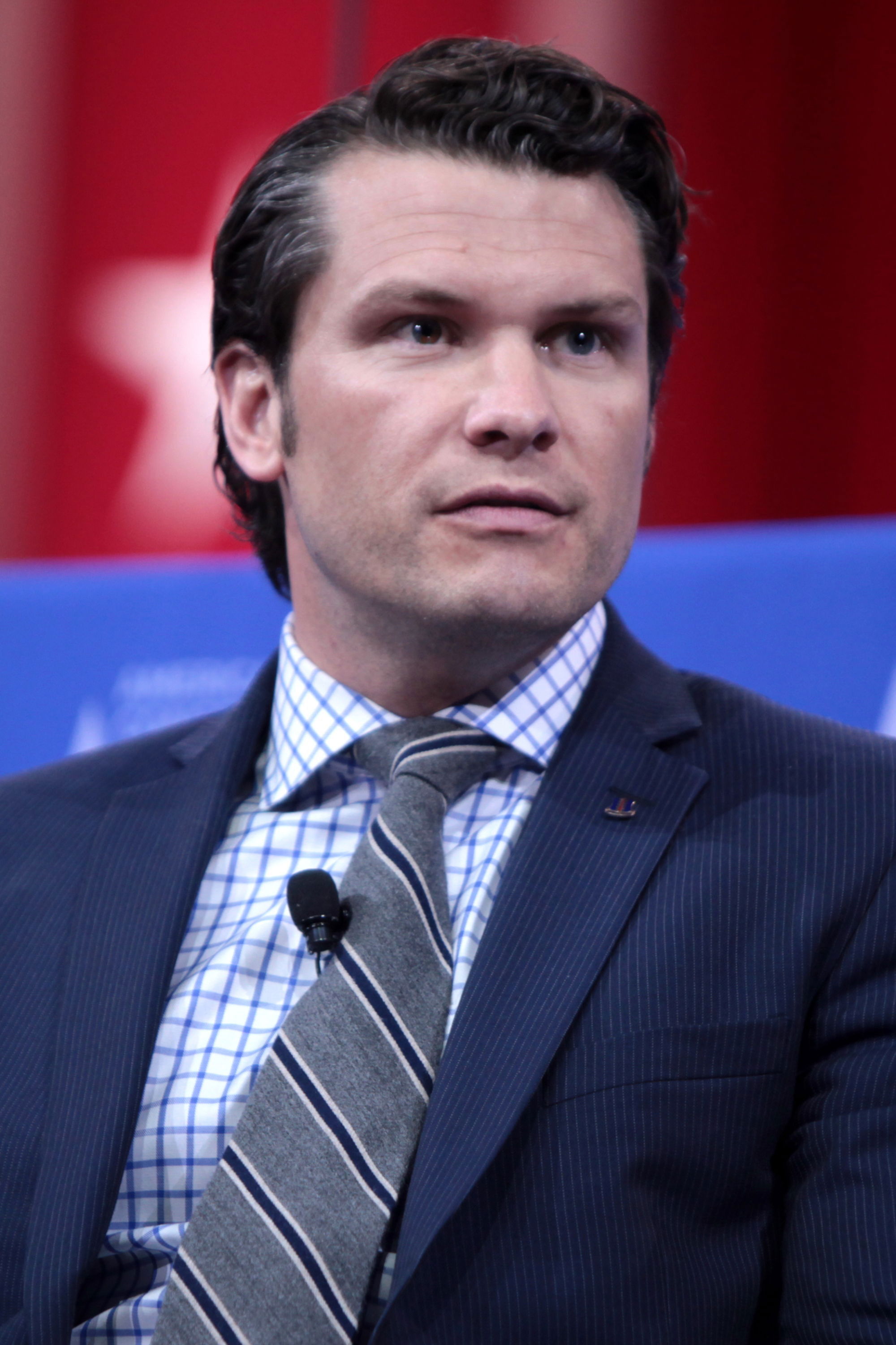 et billede af Pete Hegseth