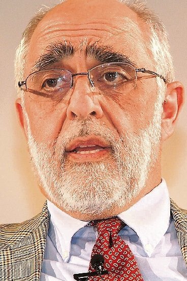 et billede af Michael S. Cullen