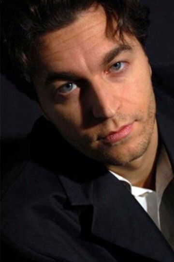 et billede af Paolo Salvadeo