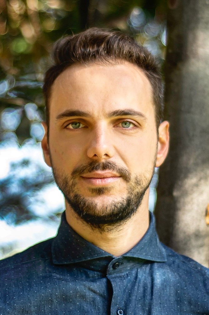 et billede af Andrea Mariani