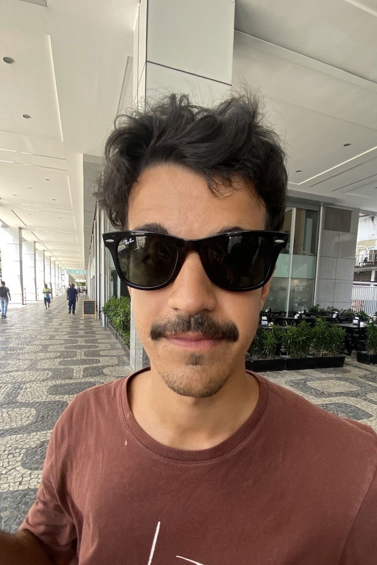 et billede af Rodrigo Carauta