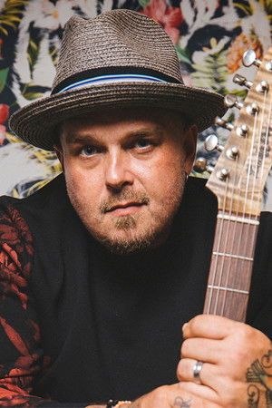 et billede af Chris Robertson