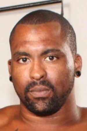 et billede af Drew Vega