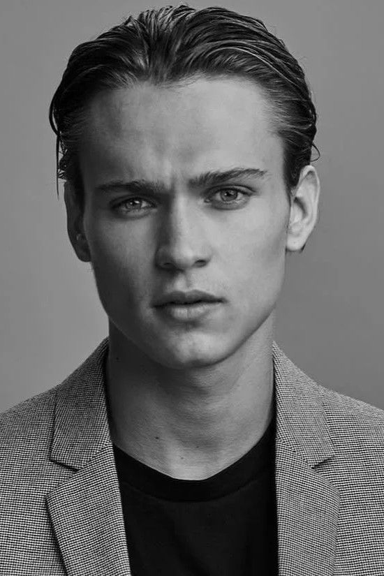 et billede af Saul Nanni