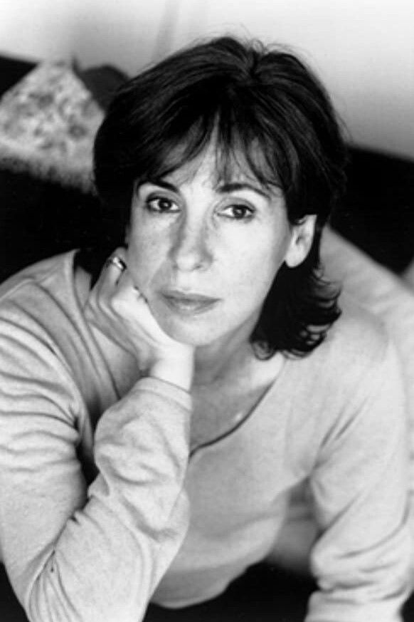 et billede af Carine Adler