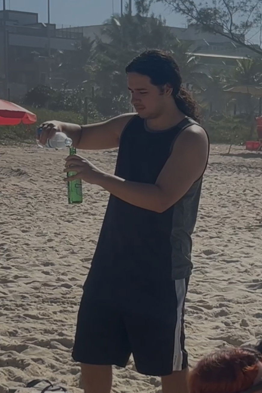 et billede af Henrique Quadros