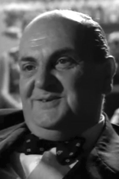 et billede af Paris Pappis