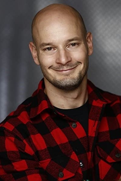 et billede af James Eddy