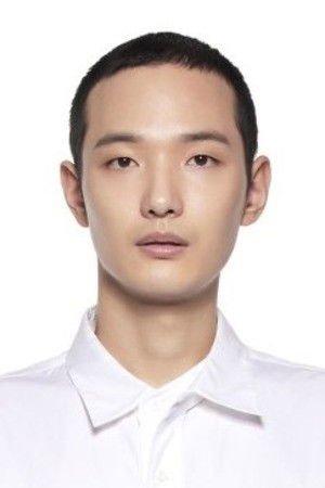 et billede af Jeong Dong-hoon