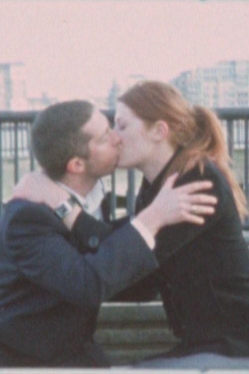 Kiss (2006)