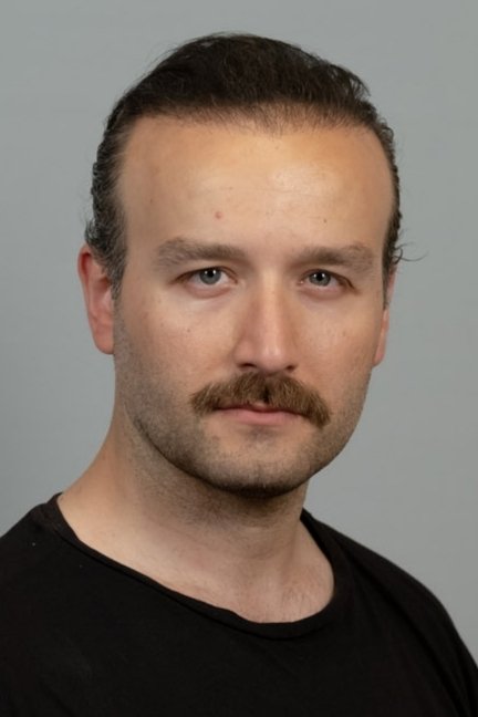 et billede af Osman Kot