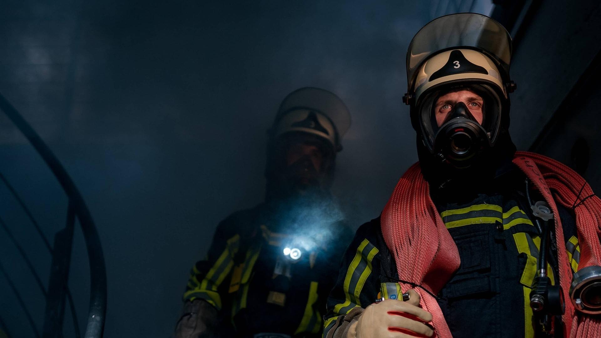 Feuer & Flamme – Mit Feuerwehrmännern im Einsatz